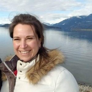 Meet your Posher, Julie